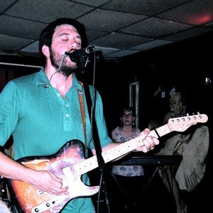 Elonzo at The Radio Room in Greenville, 7/20/12