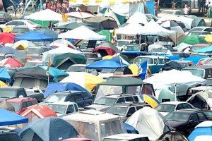 Bonnaroo-Camping1